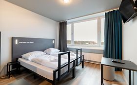 A&O Hamburg Hammer Kirche